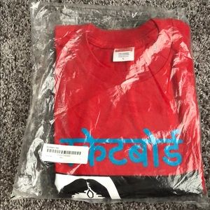 Supreme Bombay tee